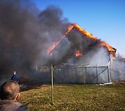 Gaisras Uogalių kaime (&Scaron;ilutės r.)