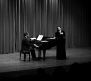 Sigutė Trimakaitė ir pianistas Filipe Raposo koncerto Portugalijoje metu. 2011m.