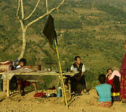 &Scaron;.Mikulskio dokumentinio filmo dėmesio centre &ndash; patirtis ir pažintis su Nepalu