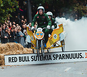Kauną sudrebino įspūdingos &bdquo;Red Bull muilinių lenktynės&ldquo;