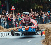 Kauną sudrebino įspūdingos &bdquo;Red Bull muilinių lenktynės&ldquo;