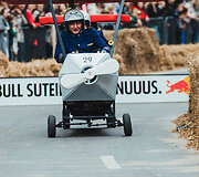 Kauną sudrebino įspūdingos &bdquo;Red Bull muilinių lenktynės&ldquo;