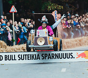 Kauną sudrebino įspūdingos &bdquo;Red Bull muilinių lenktynės&ldquo;