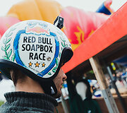 Kauną sudrebino įspūdingos &bdquo;Red Bull muilinių lenktynės&ldquo;