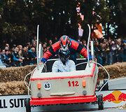 Kauną sudrebino įspūdingos &bdquo;Red Bull muilinių lenktynės&ldquo;