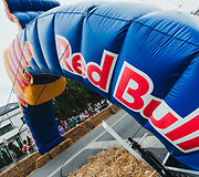 Kauną sudrebino įspūdingos &bdquo;Red Bull muilinių lenktynės&ldquo;