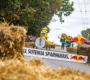 Kauną sudrebino įspūdingos &bdquo;Red Bull muilinių lenktynės&ldquo;