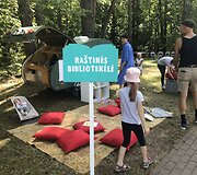 Anyk&scaron;čiuose praūžė literatūrinis festivalis visai &scaron;eimai &bdquo;Nuotykiai tęsiasi&ldquo;
