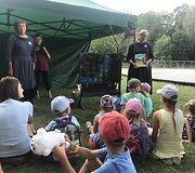 Anyk&scaron;čiuose praūžė literatūrinis festivalis visai &scaron;eimai &bdquo;Nuotykiai tęsiasi&ldquo;