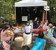 Anyk&scaron;čiuose praūžė literatūrinis festivalis visai &scaron;eimai &bdquo;Nuotykiai tęsiasi&ldquo;