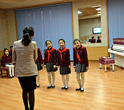 Sportas ir menas per mu&scaron;trą &Scaron;iaurės Korėjoje