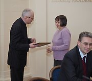 Apdovanoti lietuvių kalbos puoselėtojai