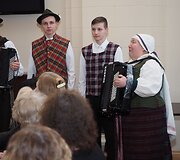 Apdovanoti lietuvių kalbos puoselėtojai