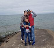 Algirdas, Milisandra ir Rokas Radzevičiai