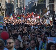 De&scaron;imtys tūkstančių žmonių Berlyne dalyvavo demonstracijoje prie&scaron; rasizmą