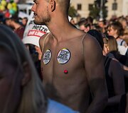 De&scaron;imtys tūkstančių žmonių Berlyne dalyvavo demonstracijoje prie&scaron; rasizmą