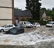 Prancūzijoje siaučia smarkios audros