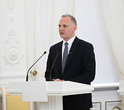 Valstybės apdovanojimų įteikimo ceremonija Lietuvos Respublikos Prezidento rūmuose