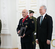 Saulius Greičius, Gitanas Nausėda