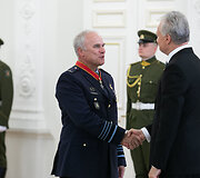 Valstybės apdovanojimų įteikimo ceremonija Lietuvos Respublikos Prezidento rūmuose