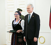 Valstybės apdovanojimų įteikimo ceremonija Lietuvos Respublikos Prezidento rūmuose