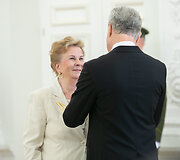 Valstybės apdovanojimų įteikimo ceremonija Lietuvos Respublikos Prezidento rūmuose