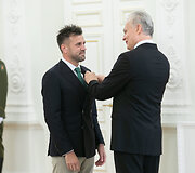 Valstybės apdovanojimų įteikimo ceremonija Lietuvos Respublikos Prezidento rūmuose