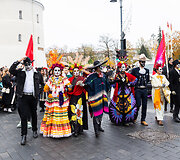 Meksikieti&scaron;ka Mirusiųjų dienos eisena