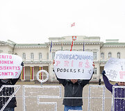 Prie Prezidentūros vyko profesinių sąjungų protestas dėl Povilo Poderskio kandidatūros