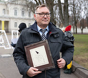 Prie Prezidentūros vyko profesinių sąjungų protestas dėl Povilo Poderskio kandidatūros