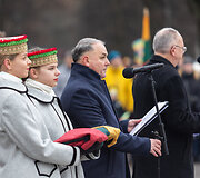 Katedros aik&scaron;tėje paminėta Lietuvos vėliavos diena