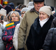 Vasario 16-osios minėjimas prie Lietuvos nepriklausomybės signatarų namų