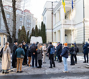Laisvosios Rusijos forumas prie Ukrainos ambasados surengė solidarumo akciją
