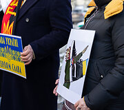 Laisvosios Rusijos forumas prie Ukrainos ambasados surengė solidarumo akciją
