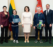 Prezidentūroje i&scaron;lydėti specialieji olimpiečiai į žiemos žaidynes