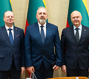 Seime vyko Vadovybės apsaugos tarnybos Garbės medalio įteikimo ceremonija