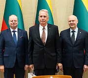 Saulius Skvernelis, Antonas Grafas von Gravrogkas, Rymantas Mockevičius