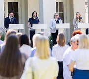 Spaudos konferencija Prezidentūros kiemelyje