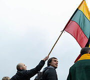 Protestas &bdquo;&Scaron;alin rankas nuo laisvo žodžio&ldquo;