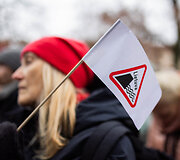 Protestas &bdquo;&Scaron;alin rankas nuo laisvo žodžio&ldquo;
