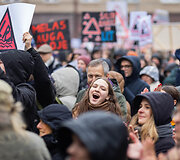 Protestas &bdquo;&Scaron;alin rankas nuo laisvo žodžio&ldquo;