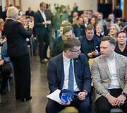 Laurynas Kasčiūnas, Valdas Benkunskas