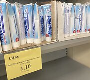Prekių kainos parduotuvėje &bdquo;Litas&rdquo;