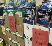 Prekių kainos parduotuvėje &bdquo;Litas&rdquo;
