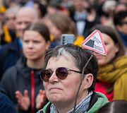 Vilniaus Katedros aik&scaron;tėje surengta protesto akcija &bdquo;&Scaron;alin rankas nuo laisvo žodžio&ldquo;