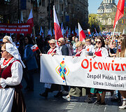 Vilniaus gatvėmis žygiavo tradicinė Lietuvos lenkų sąjungos organizuojama eisena