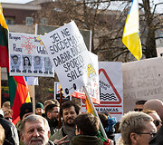 Protestas ,,&Scaron;alin rankas nuo laisvo žodžio&ldquo;