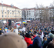 Protestas ,,&Scaron;alin rankas nuo laisvo žodžio&ldquo;