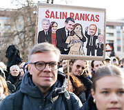 Protestas ,,&Scaron;alin rankas nuo laisvo žodžio&ldquo;