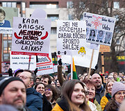 Prie Seimo protestas &bdquo;&Scaron;alin rankas nuo laisvo žodžio!&ldquo;